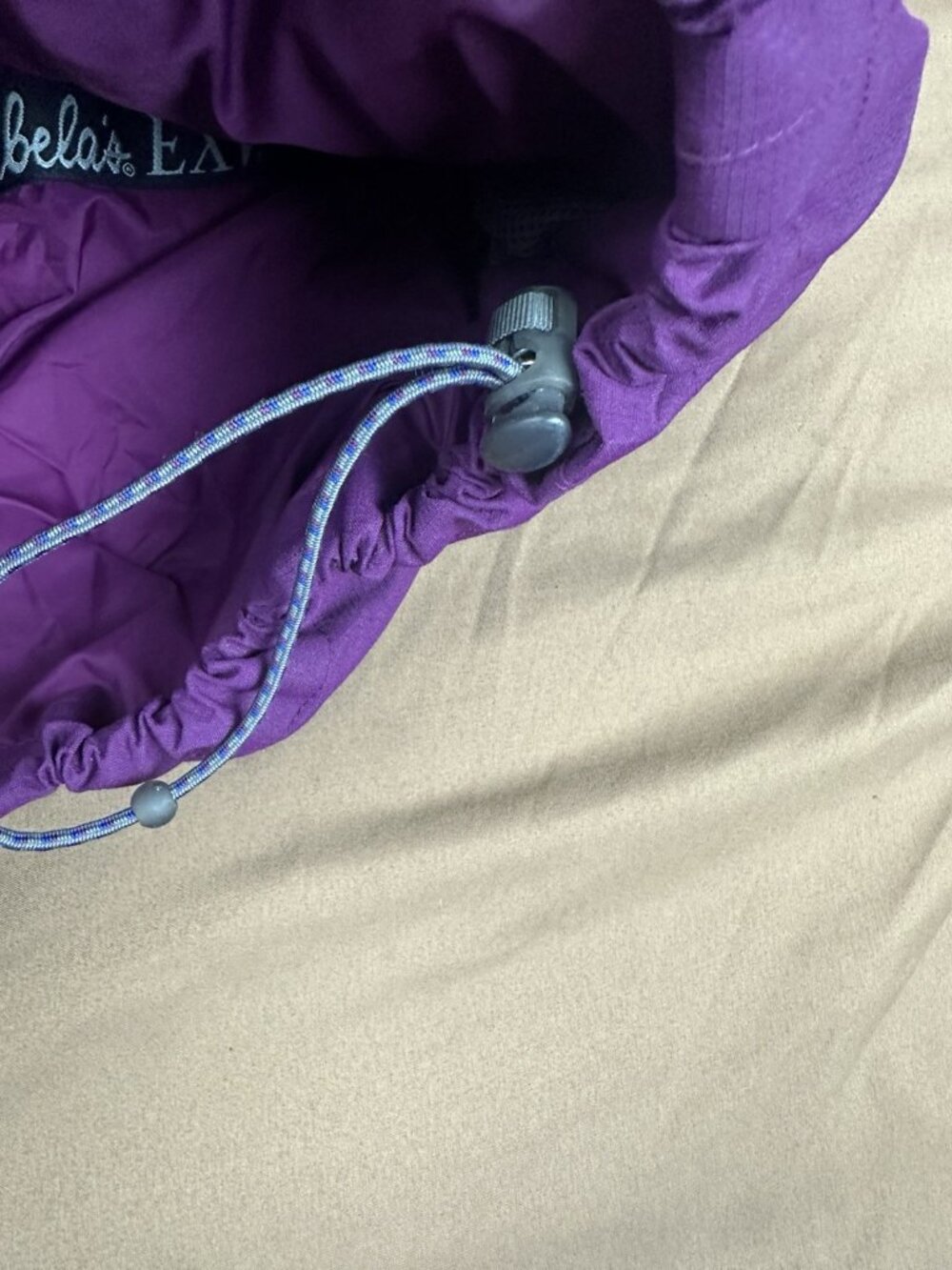 Cabelas Gore-Tex Rain Jacket Womens Medium Purple Full Zip Hooded Outdoor Casual - Picture 7 of 16
